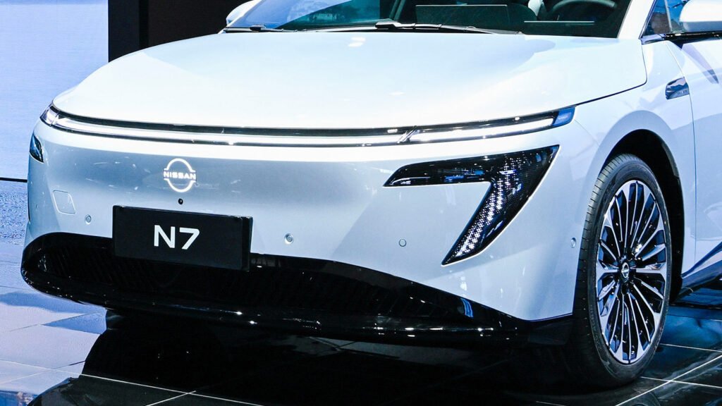 Nissan’s Budget Electric Sedan Is Proving Popular In China