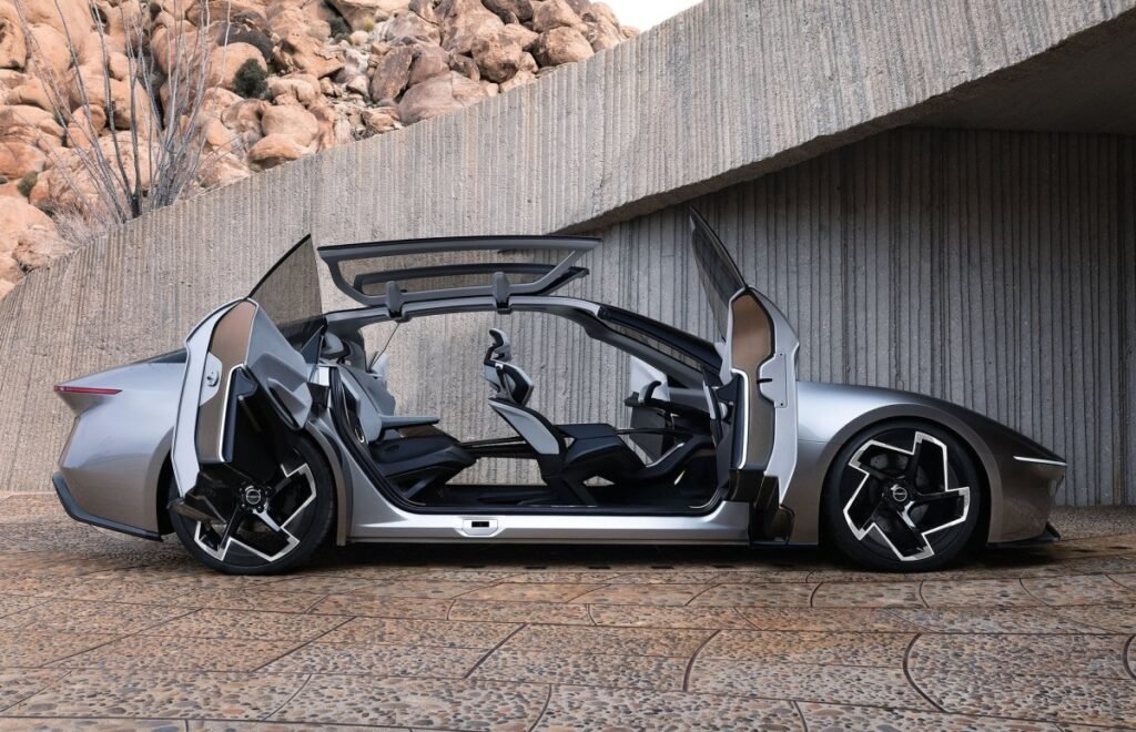 Chrysler Plots Its Comeback With Sleek New Model In Tow