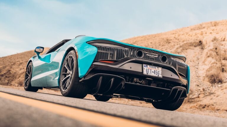 Mclaren Artura Spyder Is A Refreshing Non-Daily Driver Supercar