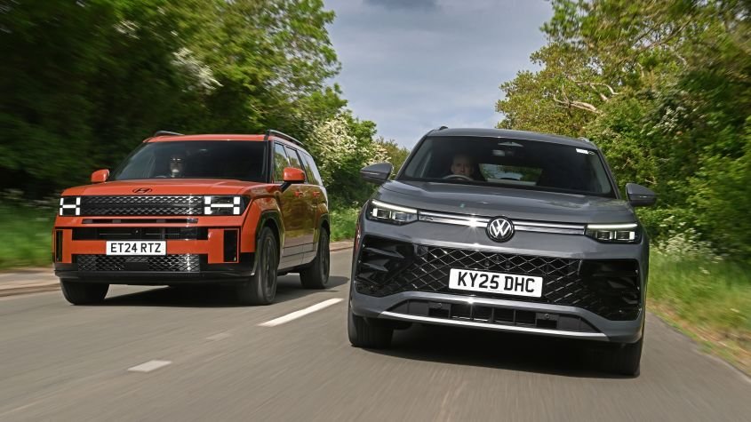 Hyundai Santa Fe and Volkswagen Tayron - pictures