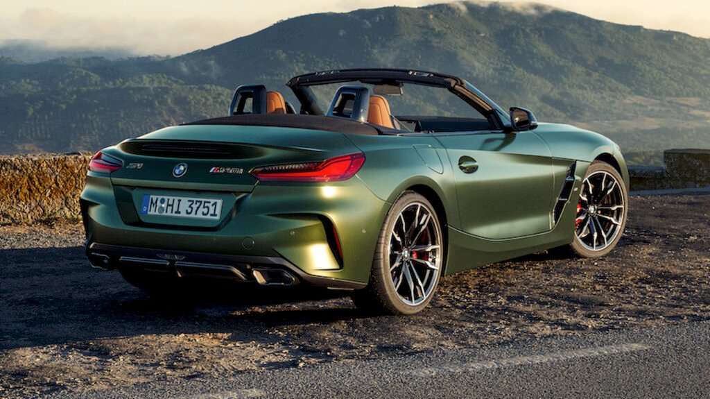 The Manual BMW Z4 Won't Die Because Too Many People Have Good Taste