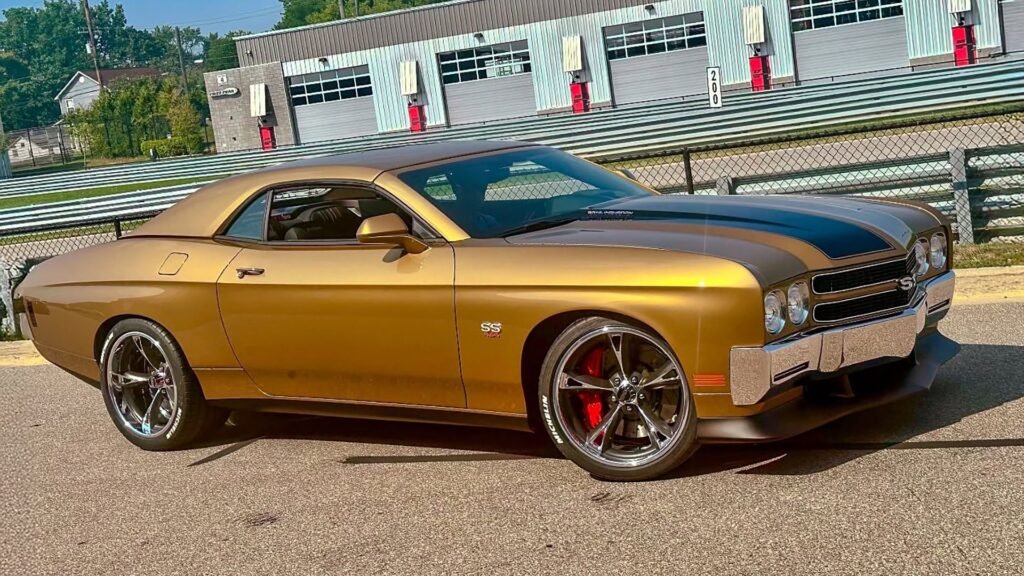 This Modern Chevrolet Chevelle Hides A 1,500 HP Camaro Underneath