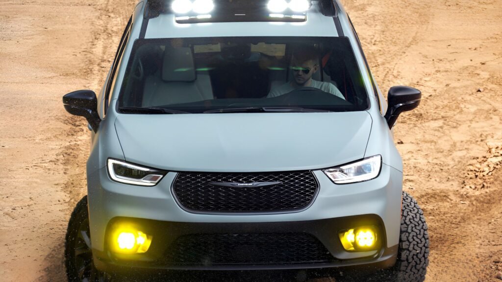 Chrysler Pacifica Grizzly Peak Concept Debuts: Off-Road Minivan That Looks Production Ready
