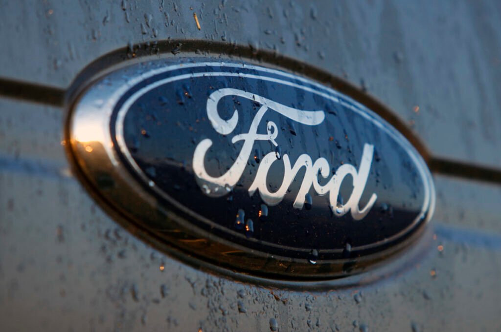 Ford Recalls Another 1.5 Million Cars For Backup Cameras, But At Least You Get A 15-Year Warranty Now