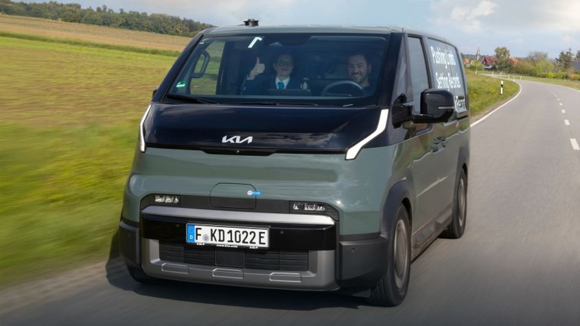 Who needs diesels? Kia PV5 does record-breaking 431 miles with a full load!