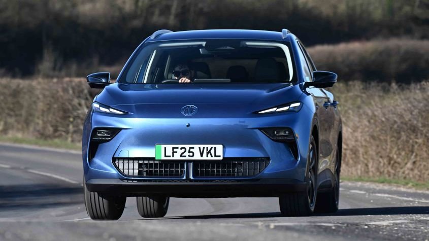 Car Deal of the Day: Long-range MGS5 EV Trophy for a barmy £194 a month