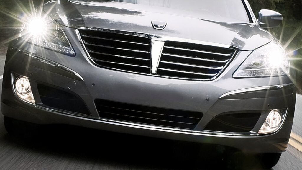Hyundai's V8 Luxury Sedan That Thought It Could Play With The Mercedes S-Class