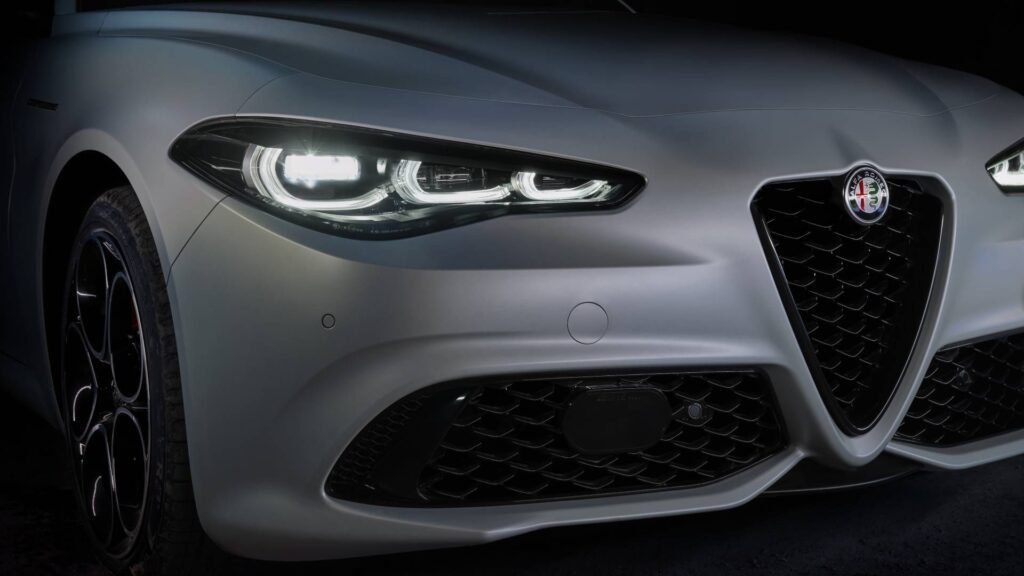 Alfa Romeo Giulia: A Stylish and Capable Sports Sedan Alternative