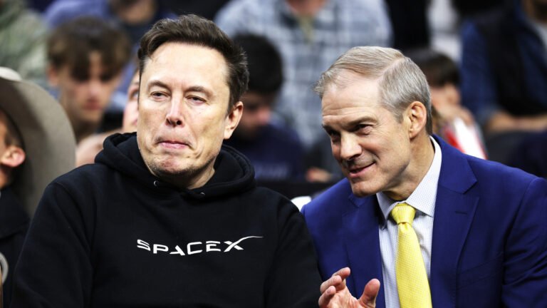 Which Automaker Should Start Building Spaceships?