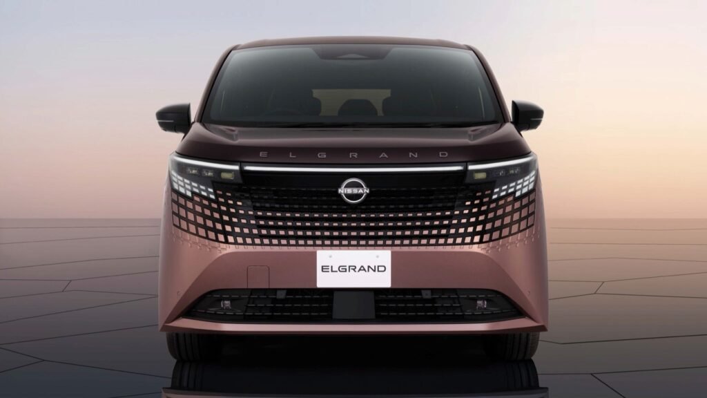 Nissan Debuts Next Generation Elgrand Minivan At Japan Mobility Show