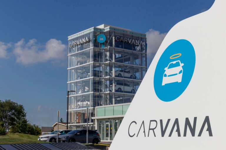 Carvana is Now Worth More Than GM, Ford or Stellantis