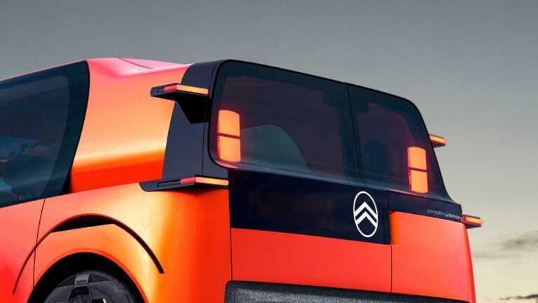 The Citroën Elo Concept Is A Quirky Six-Passenger Van With Beds And An Office