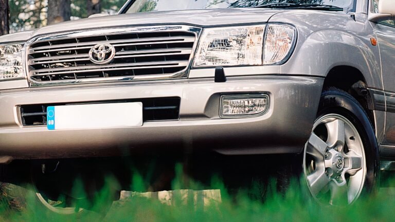2007 Toyota Land Cruiser: Capable, Reliable and Affordable Off-Roader