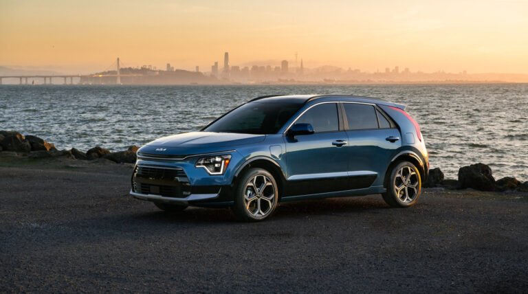 Kia Is Dropping an Unpopular Hybrid From Its Lineup