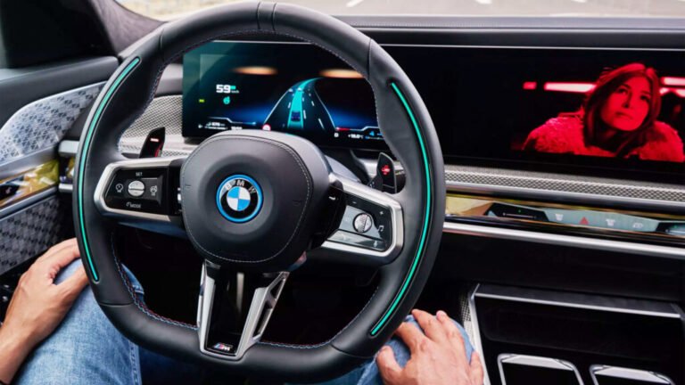 BMW Removes Level 3 Self-Driving Tech From New 7-Series