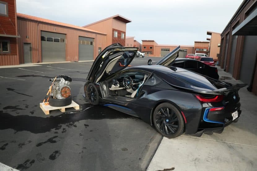 A Mad Genius Is Stuffing An Inline-Six Engine Into The BMW i8