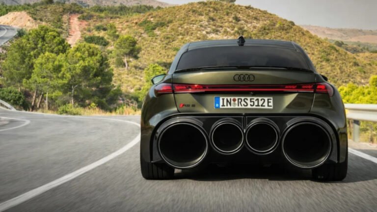 Audi Fans Are Roasting the RS 5’s Enormous Exhaust Tips