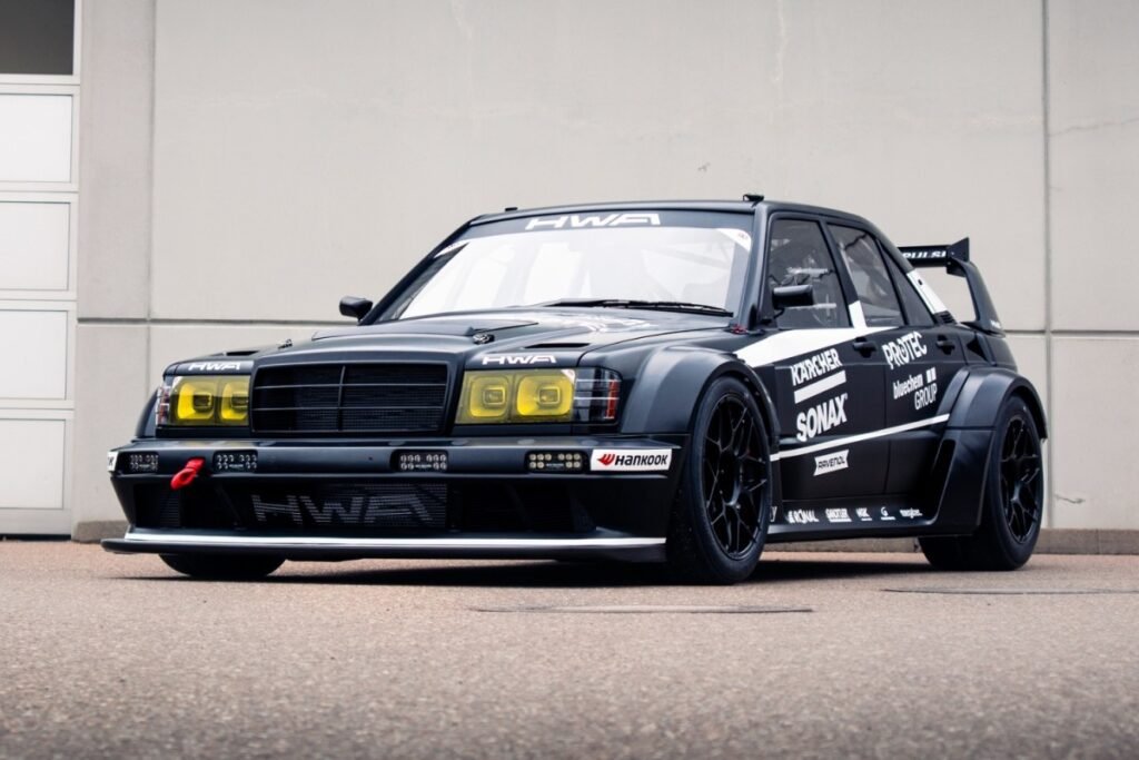 The Mercedes 190E Evo II Returns to the Nürburgring — in Modern Form