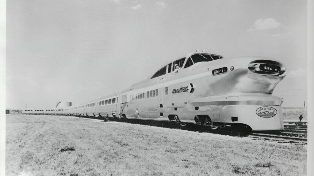 Why GM's Beautiful 1950s Aerotrain Was A Nightmare For Passengers