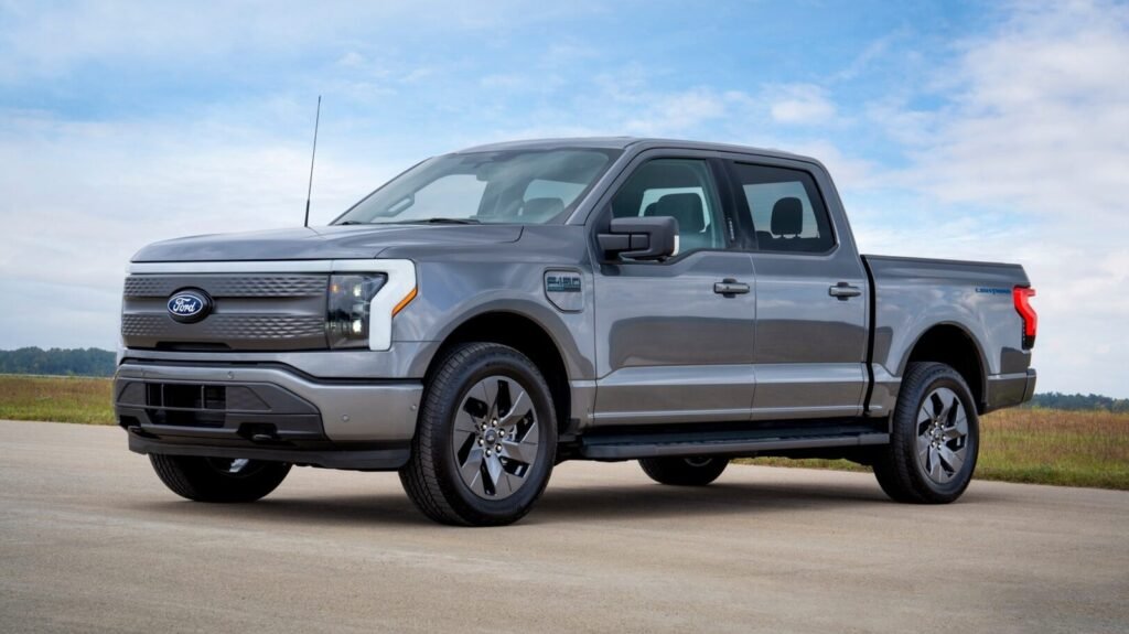 This Is How Long The Ford F-150 Lightning Could Power The Average House