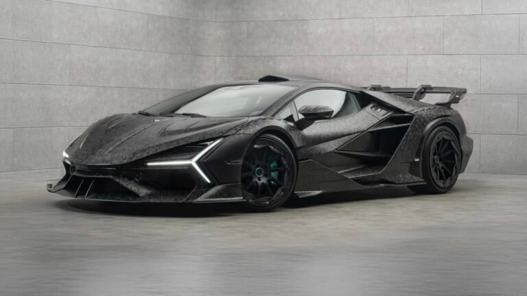 Lamborghini Revuelto Gets a 1,105-HP One-Off Carbon Makeover