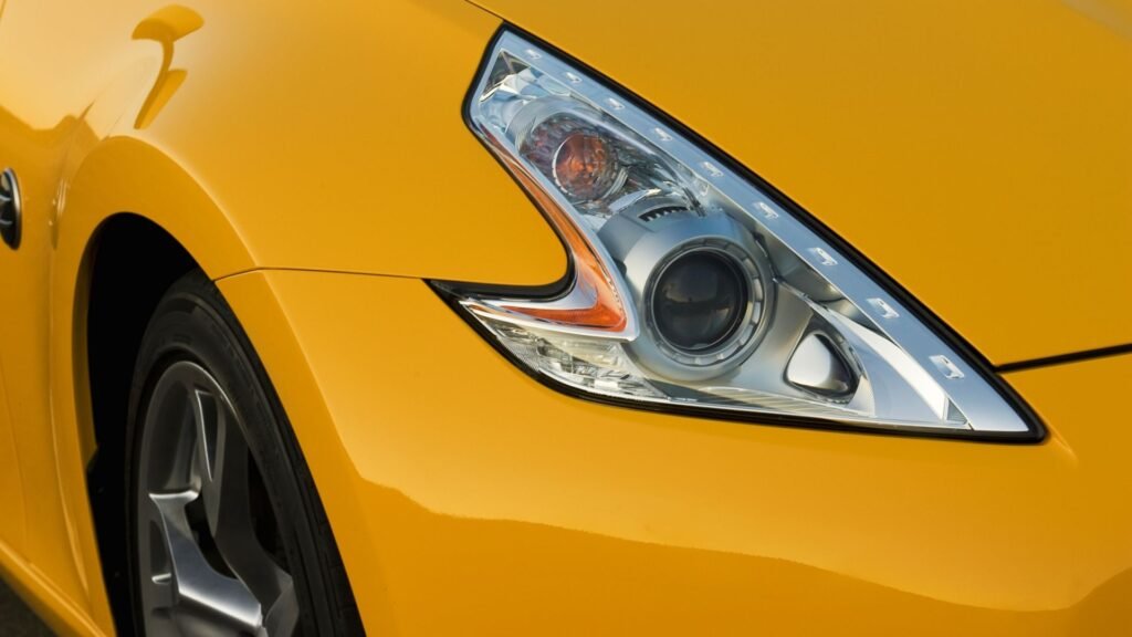 The Nissan 370Z Is An Affordable Roadster And The Perfect Entry-Level Sports Car