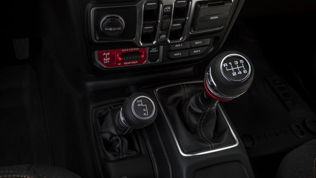 The Jeep Gladiator Is Getting Its Manual Transmission Back