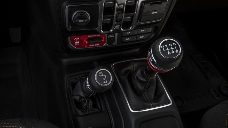 The Jeep Gladiator Is Getting Its Manual Transmission Back