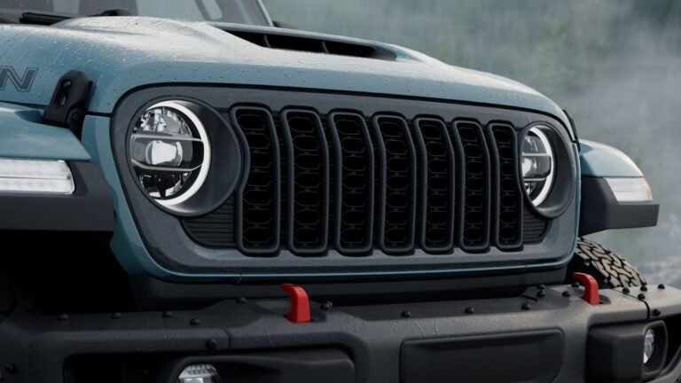 Jeep Wrangler And Gladiator Get A Blue-Toned Rockslide Special Edition