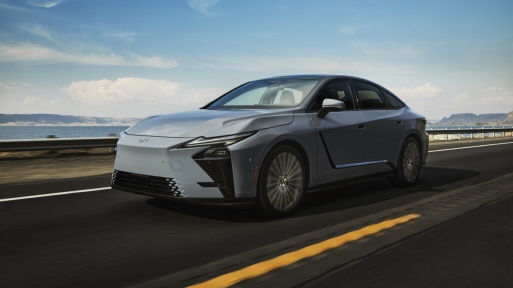 2026 Lexus ES Launches With LS-Level Rear-Seat Luxury