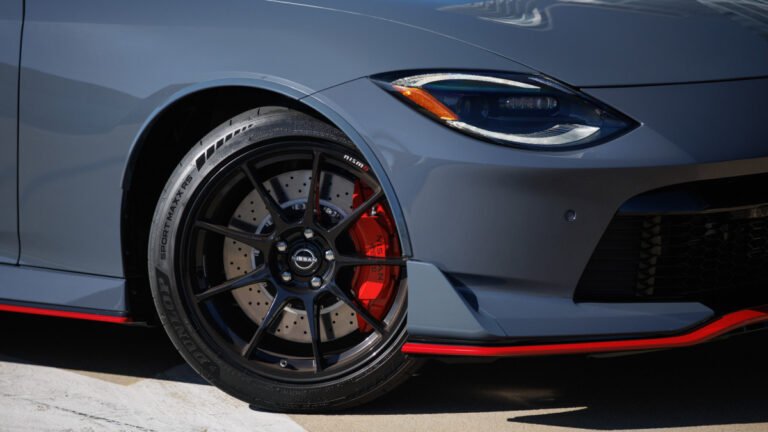 2027 Nissan Z and Manual Z Nismo Arrive with New Looks, Retro Paint, and GT-R Upgrades