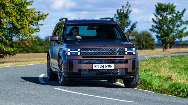 Car Deal of the Day: Hyundai Santa Fe hybrid at £300 per month is just £43 per seat