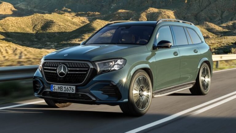 New Mercedes GLS facelift 2026 - pictures