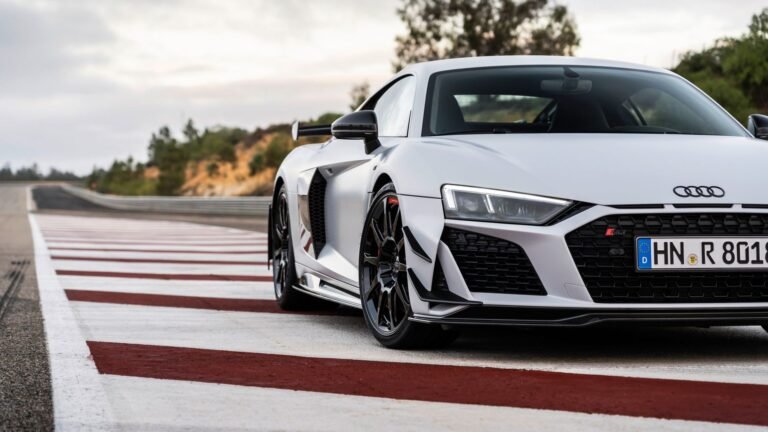 Audi R8: 0-60 And All The Numbers That Define A Legend