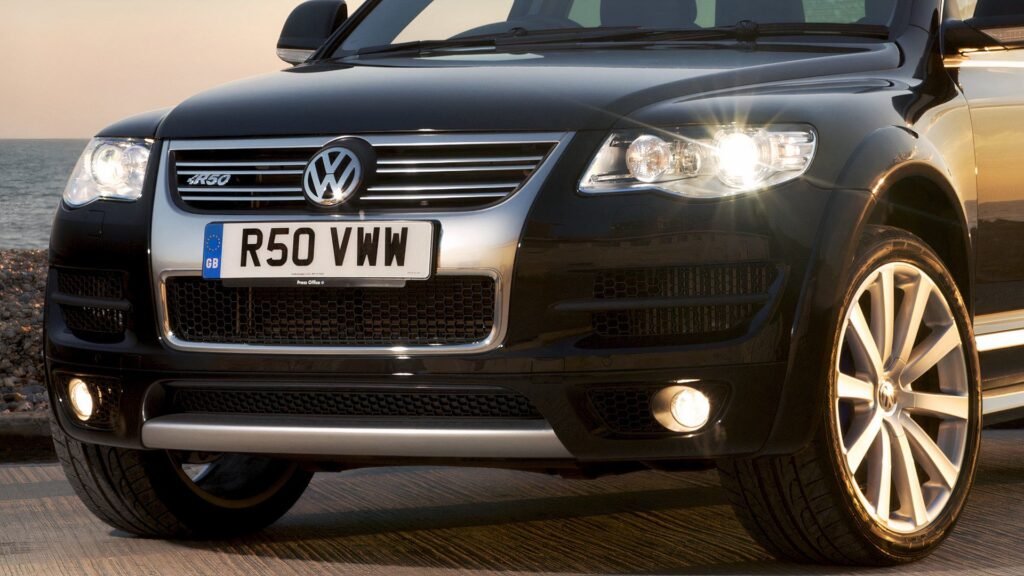 Volkswagen's Original Touareg Looks To Be A Stylish And Budget-Friendly Choice In 2026