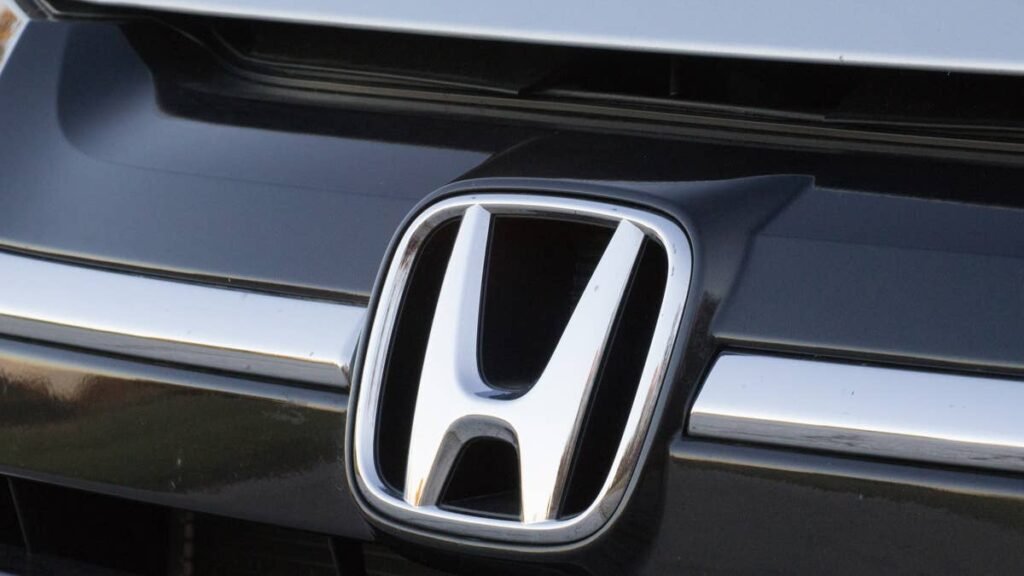 Honda Idle Stop Lawsuit: Owners Get $7,500 — Lawyers Want $36 Million
