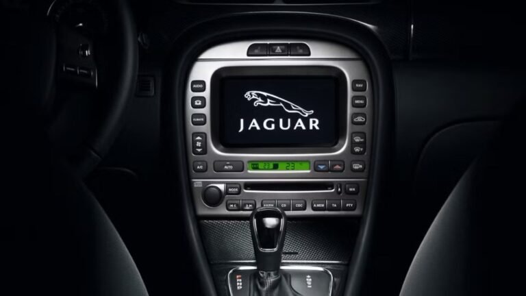 The Jaguar That Was Actually A Ford (And That's A Good Thing)