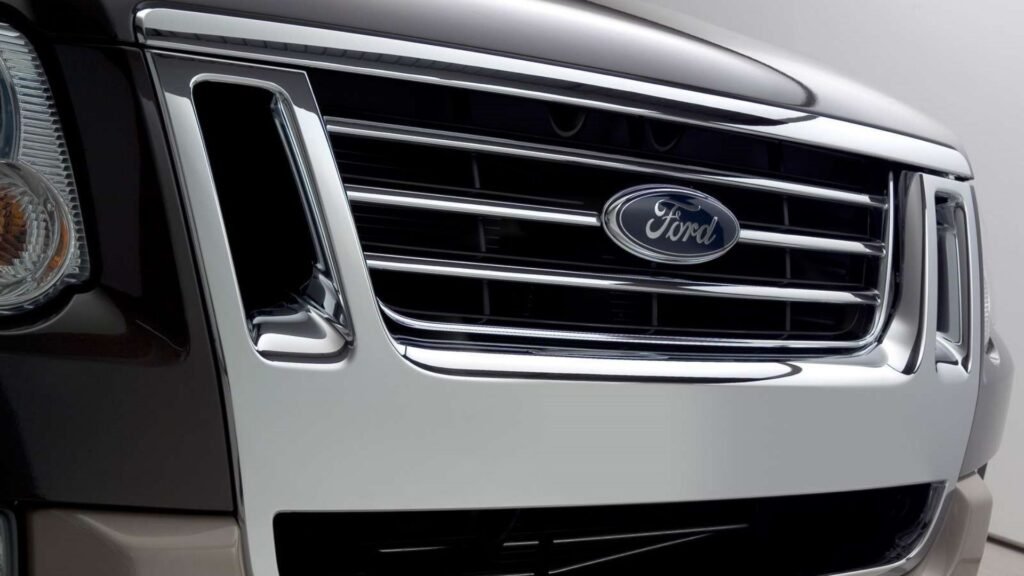 The Final Ladder Frame Ford Explorer Is Extremely Cheap - And Reliable