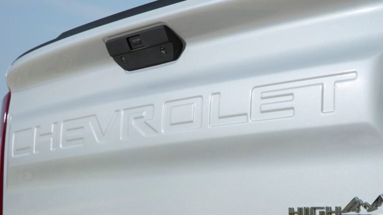 Chevy Jumps On The Badge-Changing Bandwagon With A New Bowtie