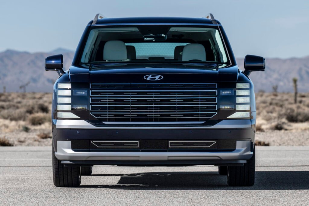 Sales to Resume After Hyundai Fixes 2026 Palisade Seat Defect Linked to Child’s Death