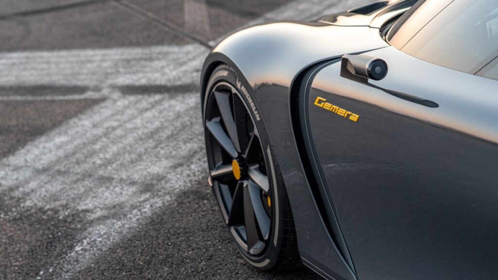 Koenigsegg Just Found A Genius Way To Fix Unbalanced Engine Configurations
