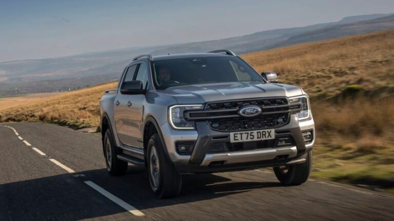 New Ford Ranger Double Cab 2-Seat boosts carrying capacity with more doors than seats