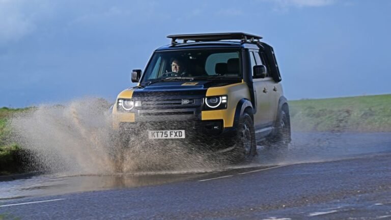 Jaguar Land Rover recalls 170,000 SUVs with UK cars experiencing similar problems