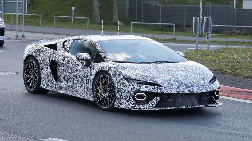 New Lamborghini Temerario Spyder - pictures