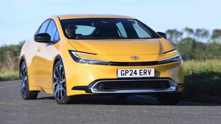 Car Deal of the Day: Toyota Prius is a fuel-economy king for just £251 a month