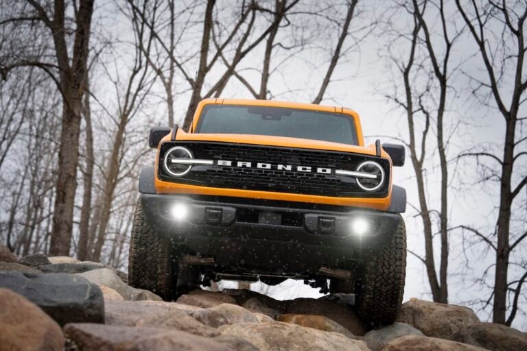 Ford Bronco Gets Wildtrak Back for 2026—Plus More Updates Rolled Out