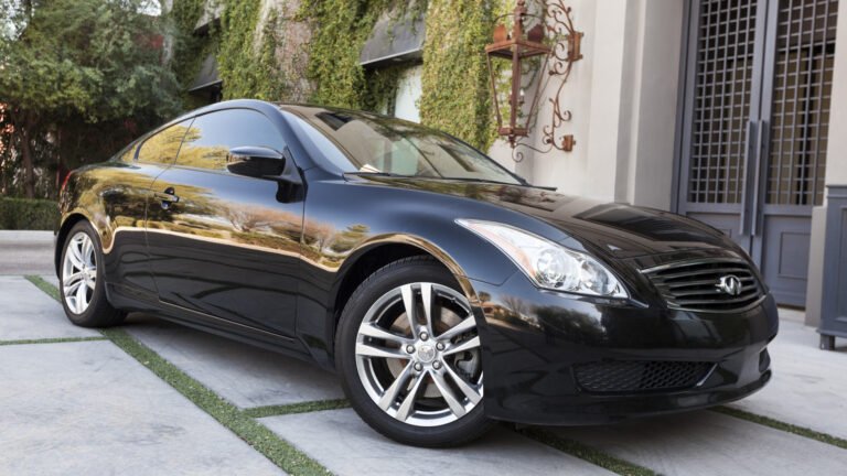 VQ-Engined Nissans And Infinitis Banned From Car Show Because They Ruin The Vibe