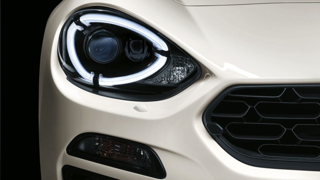 Fiat 124 Spider vs. Mazda MX-5 Miata: The Actual Differences Explained