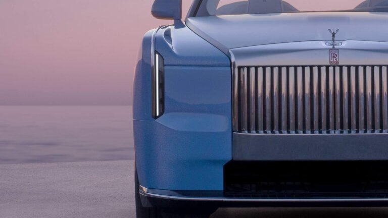 Rolls-Royce Debuts New Coachbuild Collection With Stunning Two-Seat Nightingale