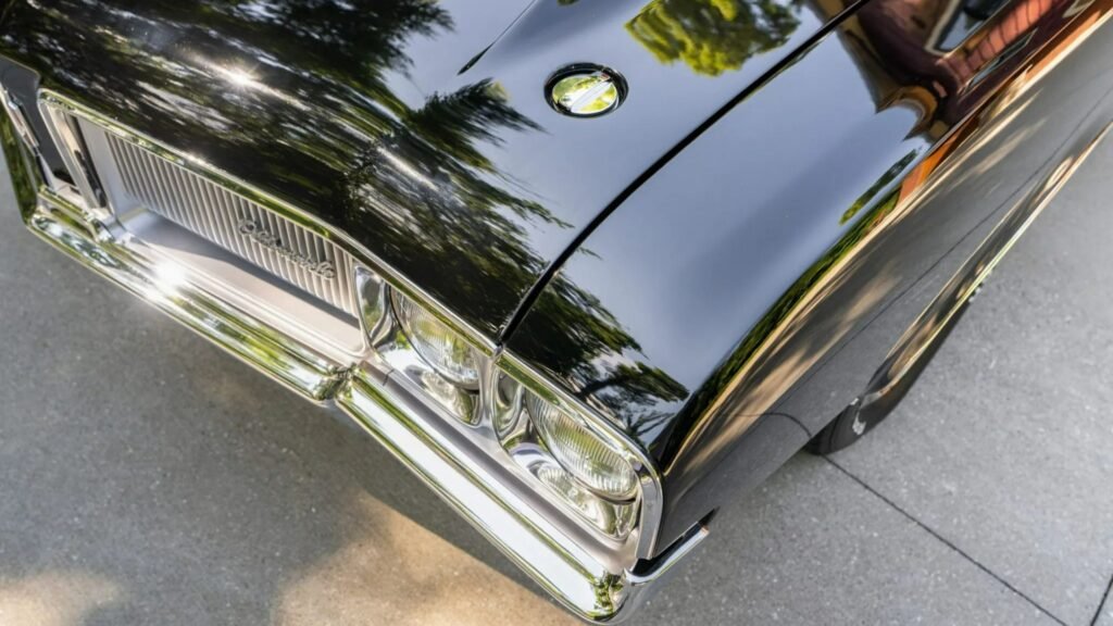 The Ultimate Oldsmobile Sleeper Was Only Built For Two Years